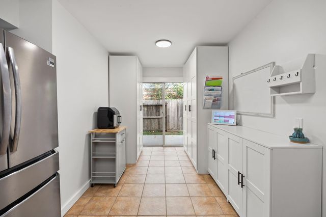 3807 Flintrock Lane, Sugar Land, TX 77479