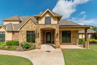 21687 Coffee Tree Circle, Edmond, OK 73012