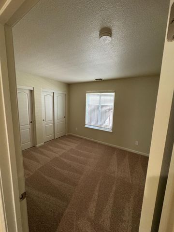 17359 Stone Celler Way, Lathrop, CA 95330