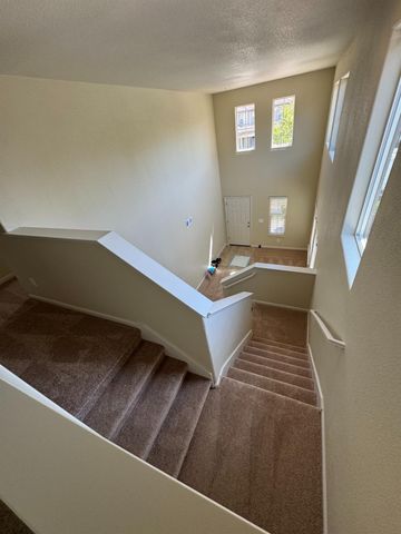 17359 Stone Celler Way, Lathrop, CA 95330
