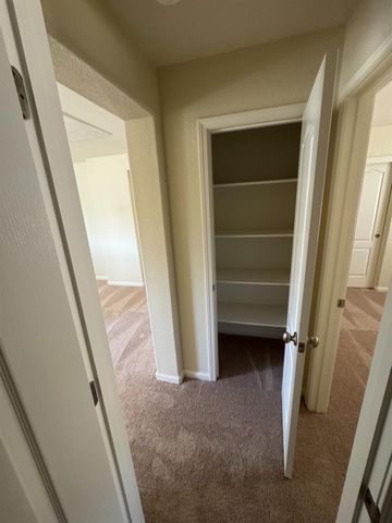 17359 Stone Celler Way, Lathrop, CA 95330