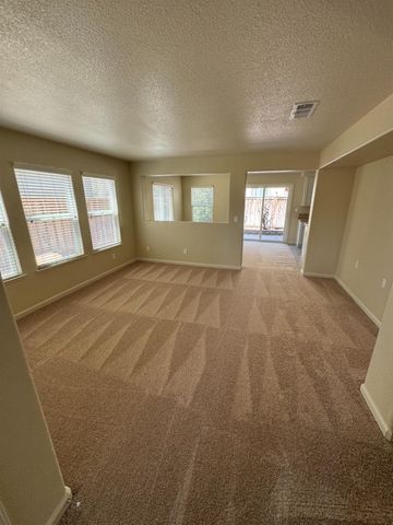 17359 Stone Celler Way, Lathrop, CA 95330