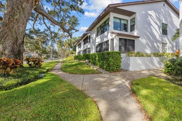 413 S BAYSHORE BOULEVARD B2, Safety Harbor, FL 34695