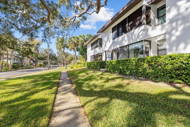 413 S BAYSHORE BOULEVARD B2, Safety Harbor, FL 34695