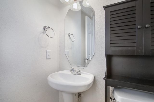 3023 Royal Oaks Grove, Houston, TX 77082