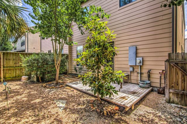 3023 Royal Oaks Grove, Houston, TX 77082