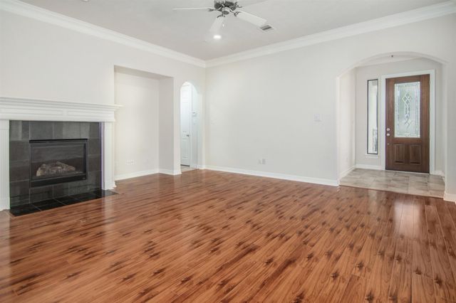 3023 Royal Oaks Grove, Houston, TX 77082