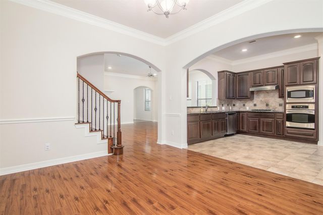 3023 Royal Oaks Grove, Houston, TX 77082