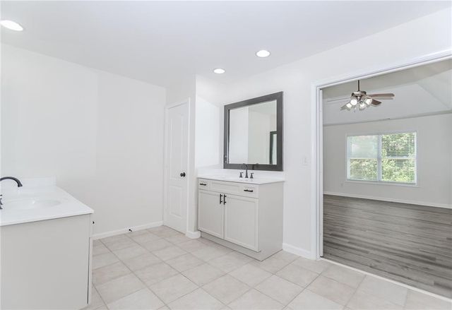2023 Jameson Cir, Lawrenceville, GA 30043