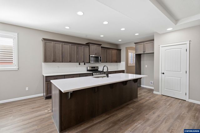 2316 Giovanni Av S, Salem, OR 97306