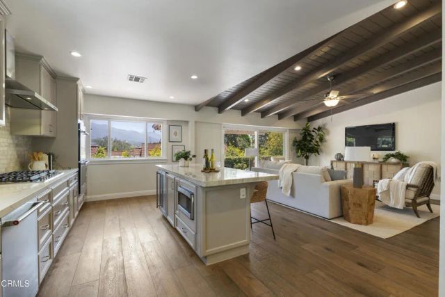 3900 Ferntree Place, Glendale, CA 91214
