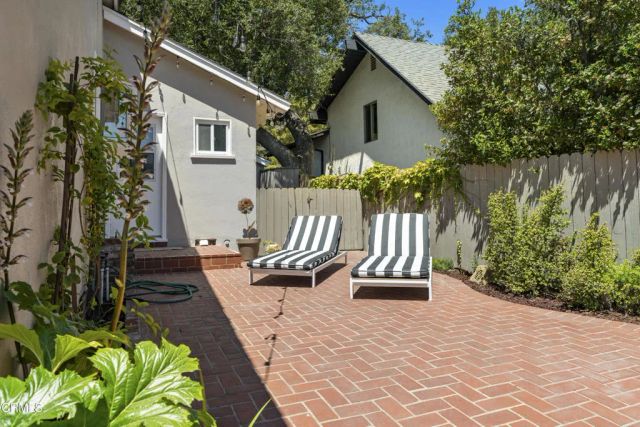 3900 Ferntree Place, Glendale, CA 91214