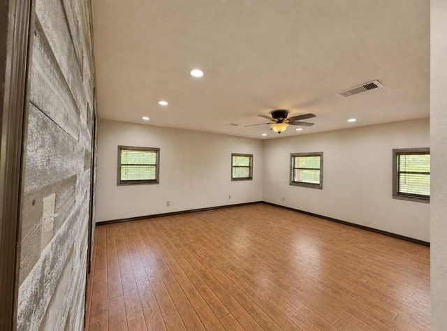 5783 Fm 350 N, Livingston, TX 77351