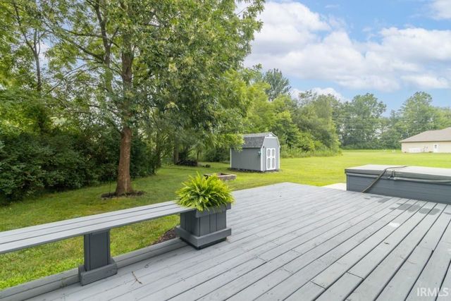 1410 Woodbrooke Drive, New Castle, IN 47362