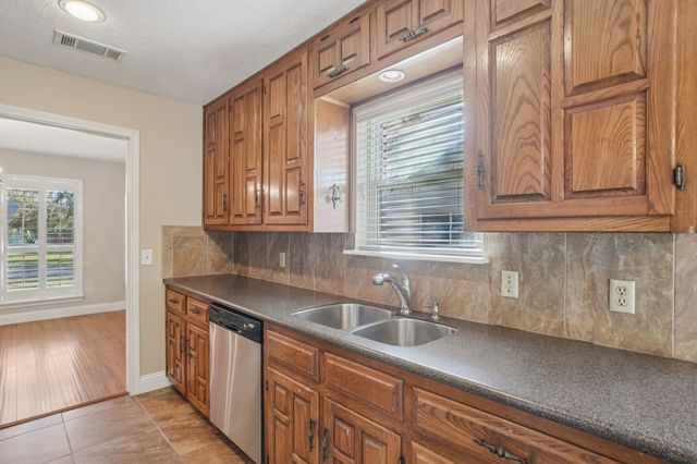 1905 Cornell Drive, Richardson, TX 75081