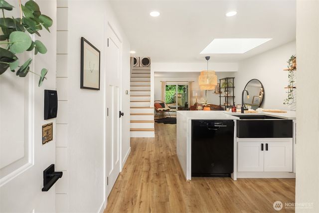 13146 113th Place NE, Kirkland, WA 98034