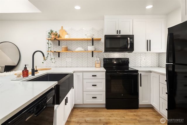 13146 113th Place NE, Kirkland, WA 98034