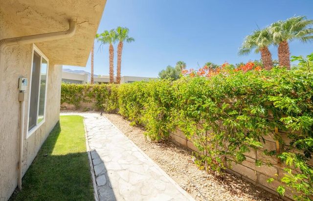 2901 Sunflower Circle W, Palm Springs, CA 92262