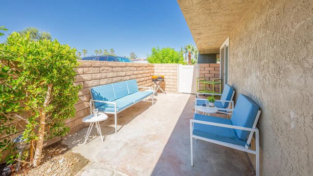 2901 Sunflower Circle W, Palm Springs, CA 92262