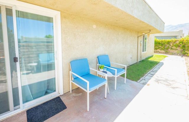 2901 Sunflower Circle W, Palm Springs, CA 92262