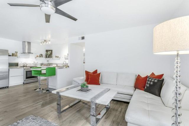 2901 Sunflower Circle W, Palm Springs, CA 92262