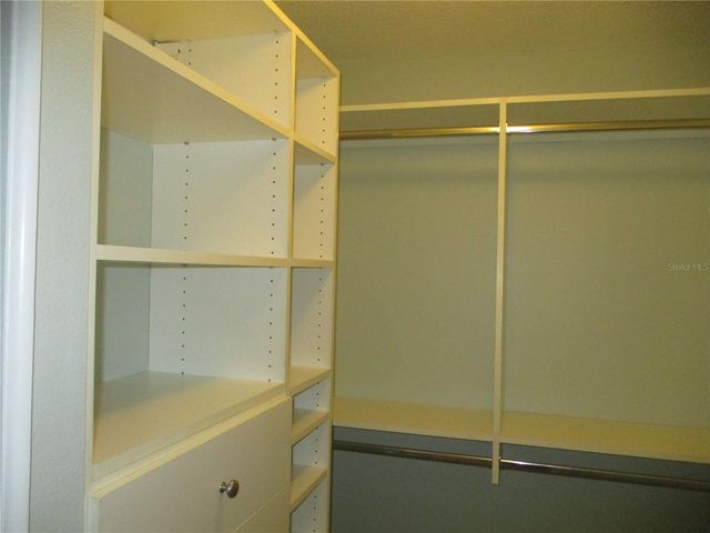 2405 NANTUCKET GLEN PLACE, Sun City Center, FL 33573