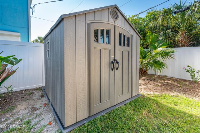 22 Sunny Beach Drive, Ormond Beach, FL 32176