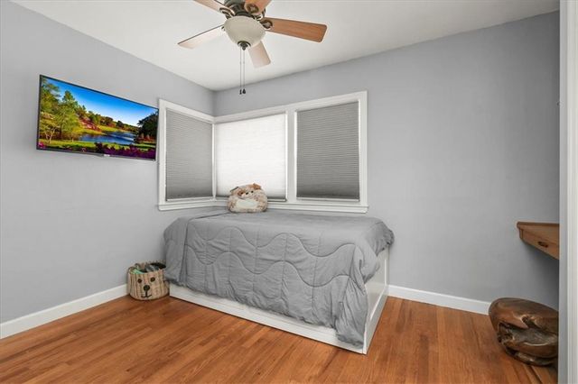 660 E Red Road, Independence, MO 64055