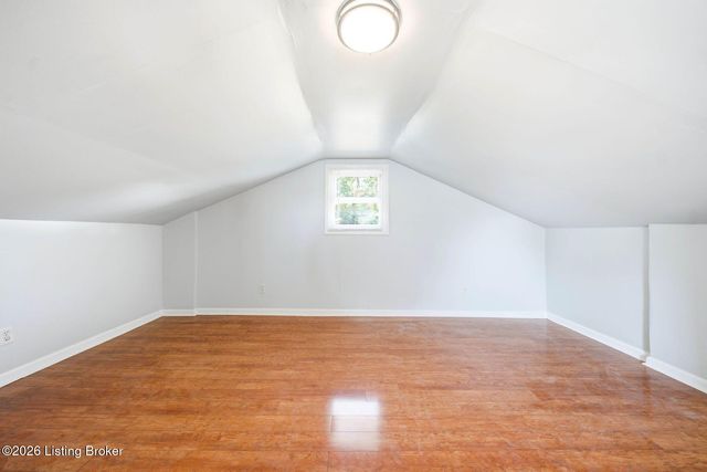 1049 Dixon Ave 2, Louisville, KY 40217