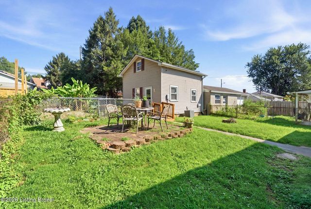 1049 Dixon Ave 2, Louisville, KY 40217