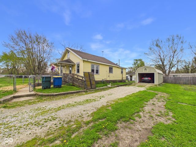 2103 E Yale Avenue, Muncie, IN 47303