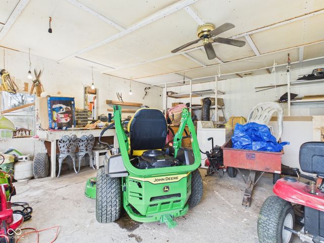 2103 E Yale Avenue, Muncie, IN 47303