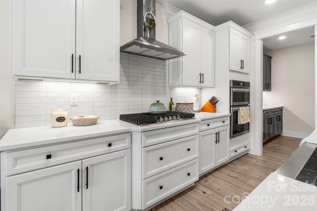 3007 Birch Creek Drive, Gastonia, NC 28054