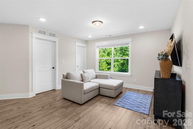 3007 Birch Creek Drive, Gastonia, NC 28054