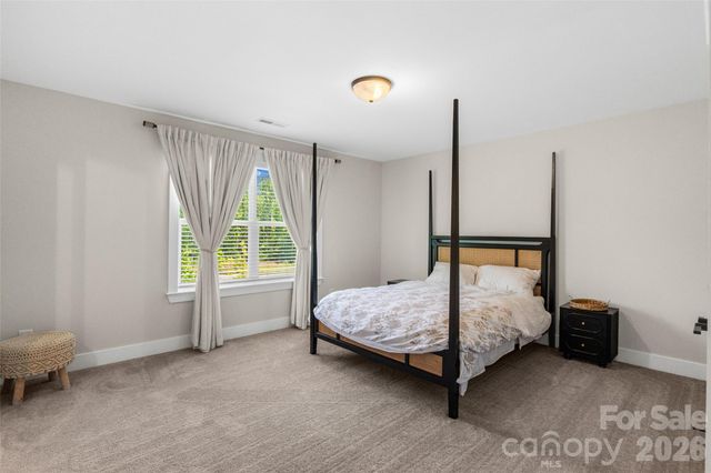 3007 Birch Creek Drive, Gastonia, NC 28054