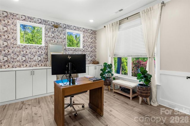 3007 Birch Creek Drive, Gastonia, NC 28054