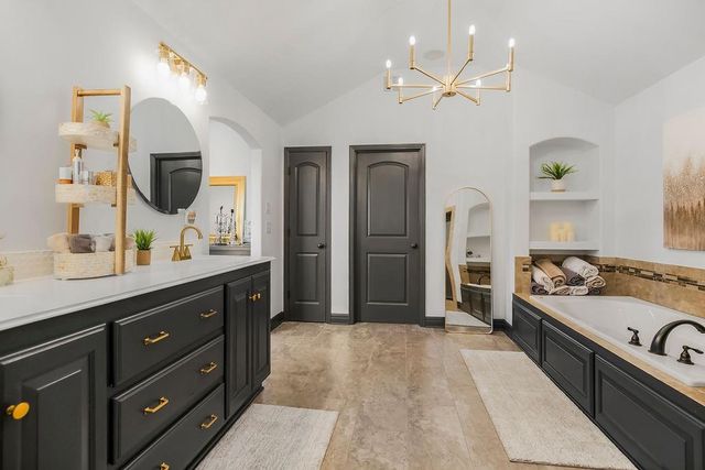 13021 Kelli Drive, Kearney, MO 64060