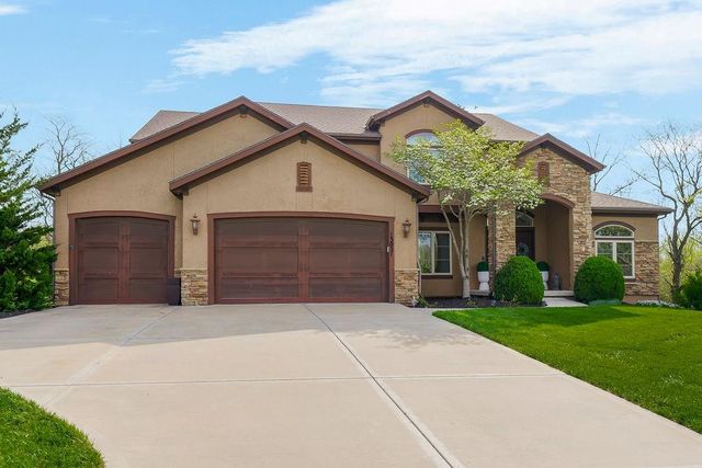 13021 Kelli Drive, Kearney, MO 64060