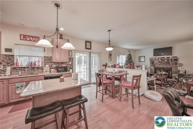 151 Daffodil, Stroudsburg, PA 18301