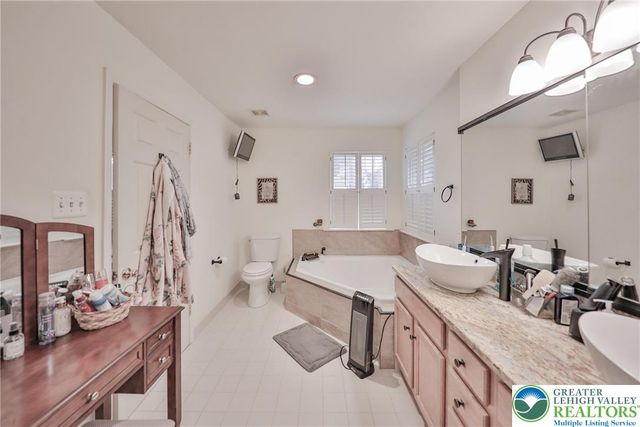 151 Daffodil, Stroudsburg, PA 18301