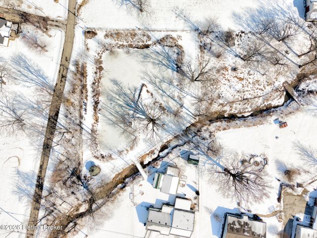 527 S Park Rd, Louisville, KY 40118