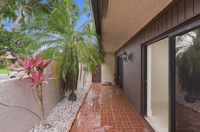 9258 Vista Del Lago A, Boca Raton, FL 33428