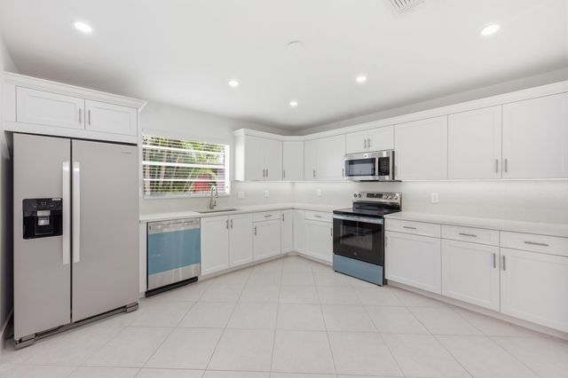 9258 Vista Del Lago A, Boca Raton, FL 33428