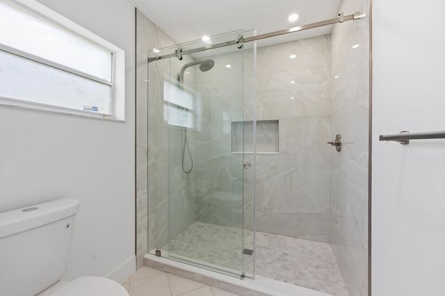 9258 Vista Del Lago A, Boca Raton, FL 33428