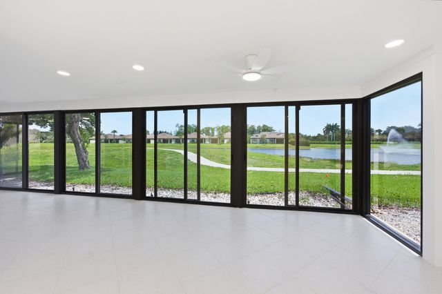 9258 Vista Del Lago A, Boca Raton, FL 33428