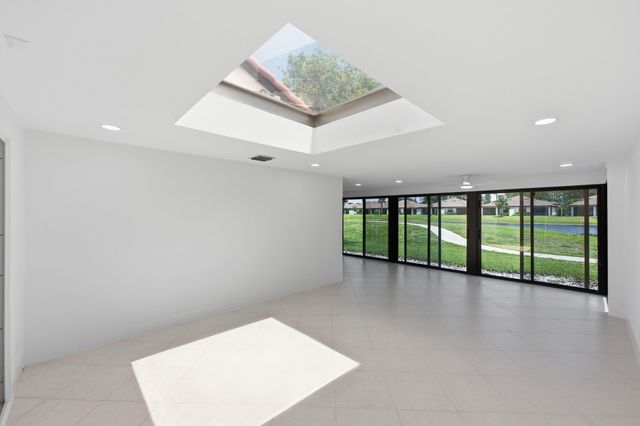 9258 Vista Del Lago A, Boca Raton, FL 33428