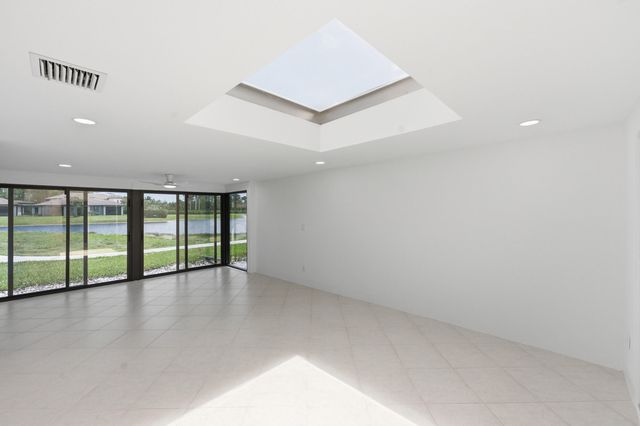 9258 Vista Del Lago A, Boca Raton, FL 33428