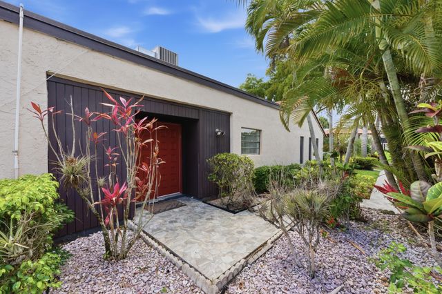 9258 Vista Del Lago A, Boca Raton, FL 33428