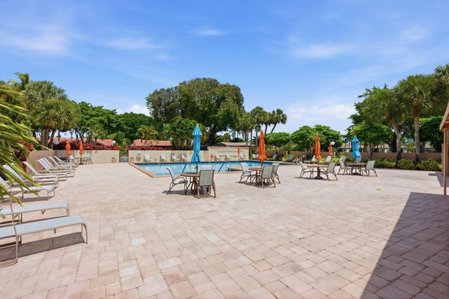 9258 Vista Del Lago A, Boca Raton, FL 33428