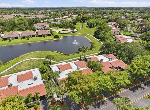 9258 Vista Del Lago A, Boca Raton, FL 33428